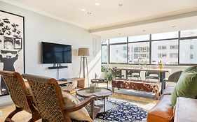 Backup-Powered Bantry Bay View 2 Bed Apartment