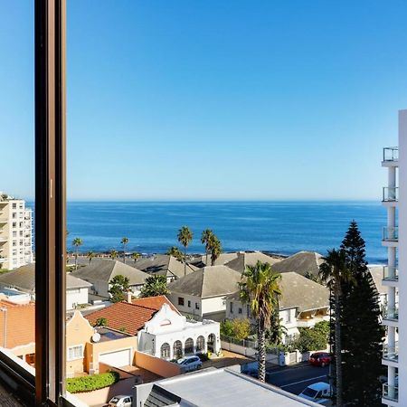 Backup-Powered Bantry Bay View 2 Bed Apartment Cape Town Exterior photo