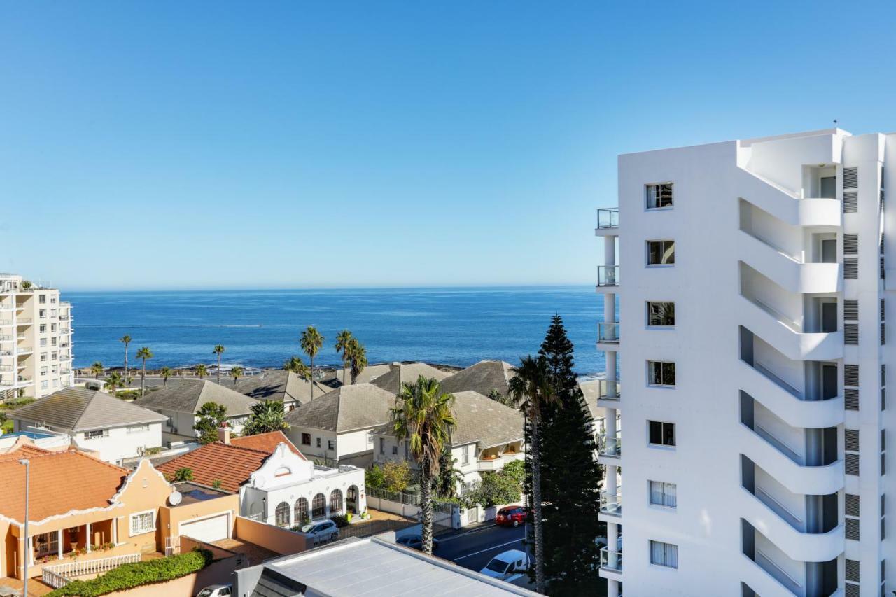 Backup-Powered Bantry Bay View 2 Bed Apartment Cape Town Exterior photo